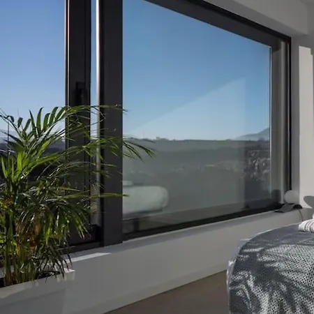 Vulcans Villa